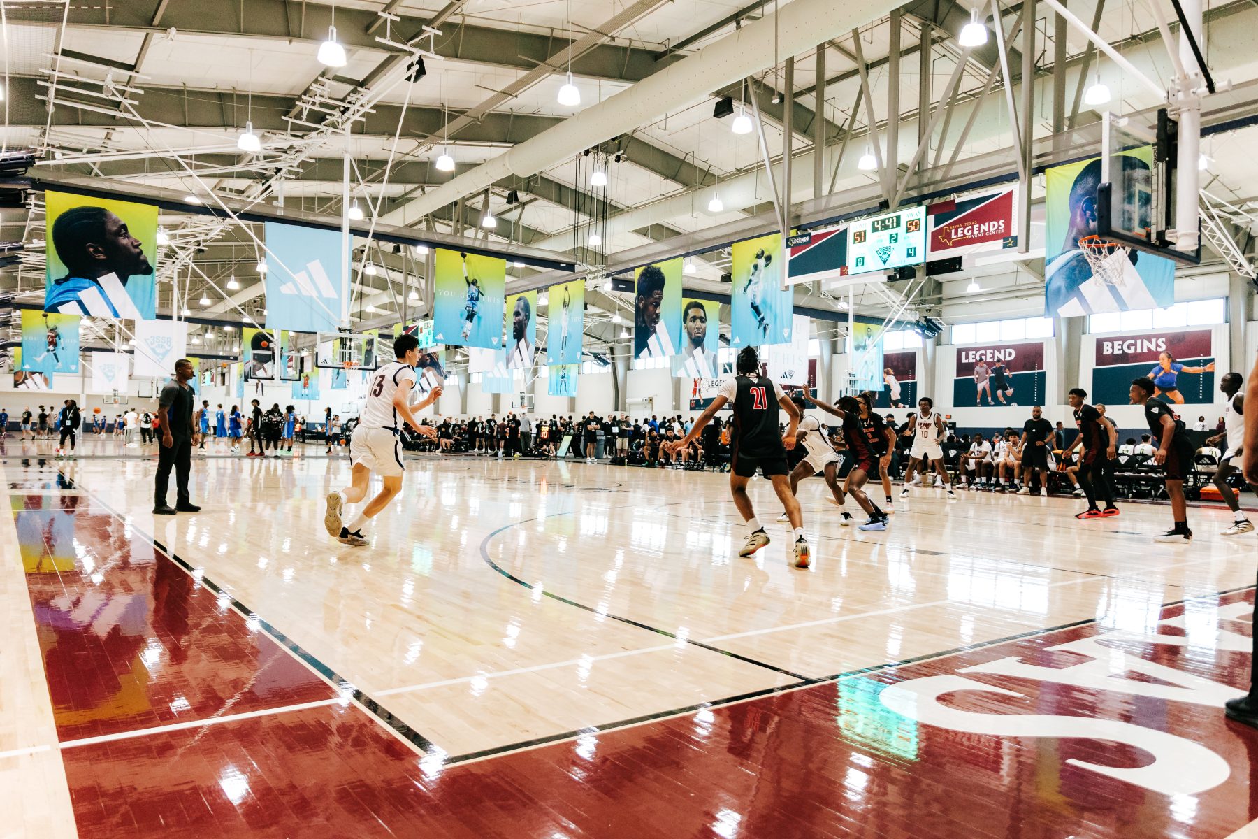 Open Gym Premier Facility Pic